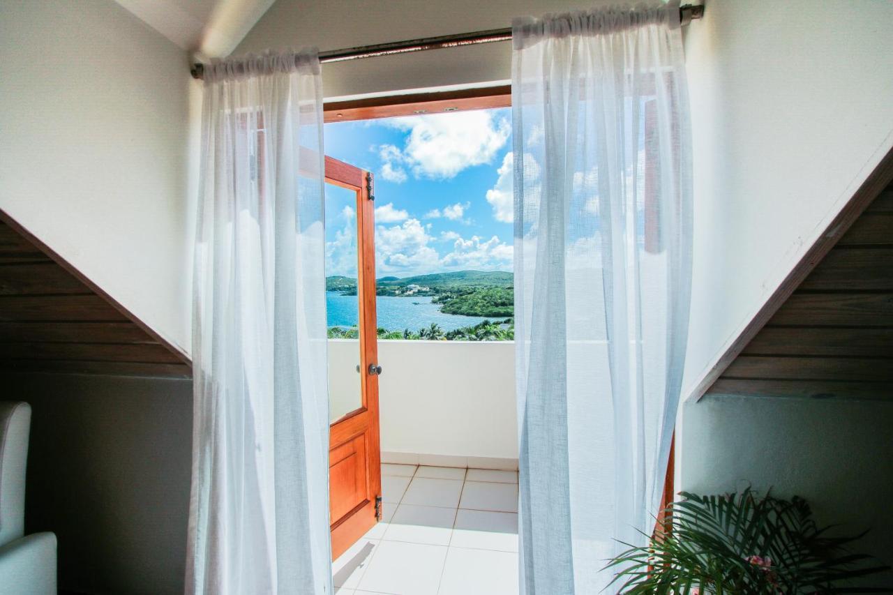 The Hideaway At Hughes Point Hotel Freetown Exterior photo