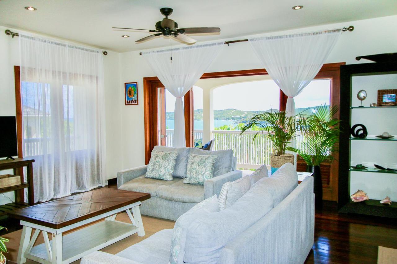 The Hideaway At Hughes Point Hotel Freetown Exterior photo