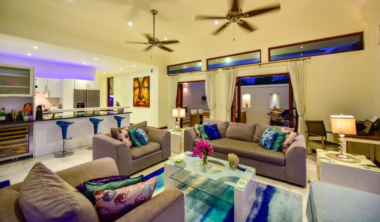 The Hideaway At Hughes Point Hotel Freetown Exterior photo